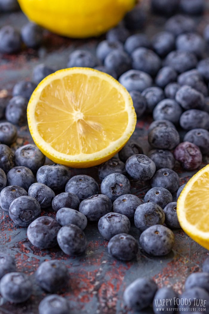 Blueberries and lemon